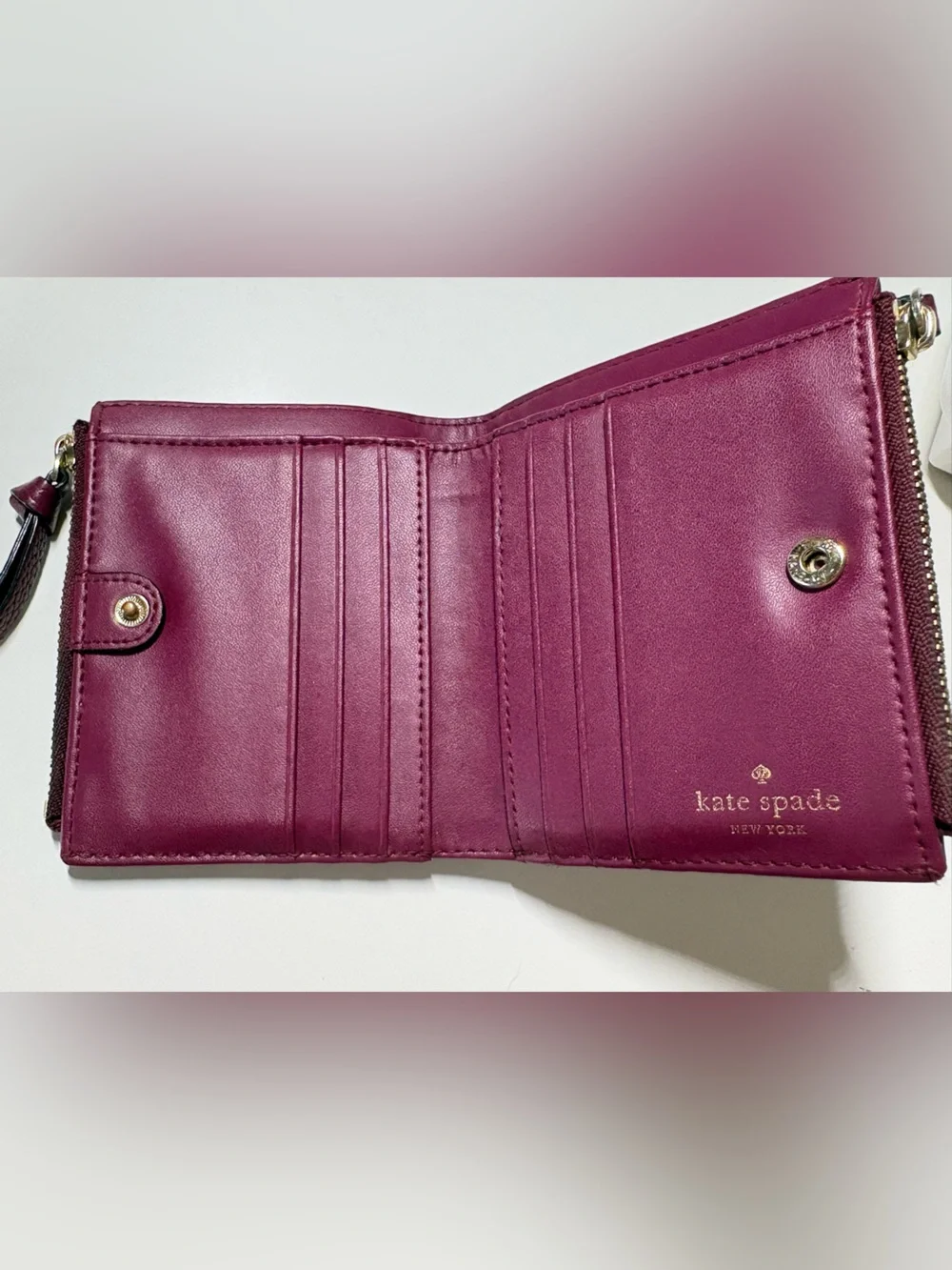 Kate Spade Maroon Women’s Billfold Leather Wallet